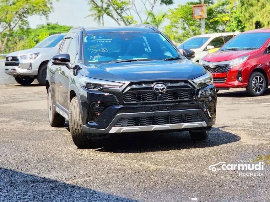 Jual Mobil Toyota Corolla Cross 2024 Hybrid GR Sport 1.8 di DKI Jakarta Automatic Wagon Hitam Rp 588.400.000