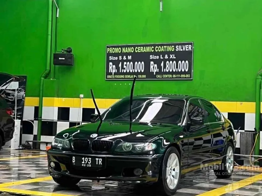 Jual Mobil BMW 318i 2004 2.0 di Jawa Barat Automatic Sedan Hitam Rp 125.000.000