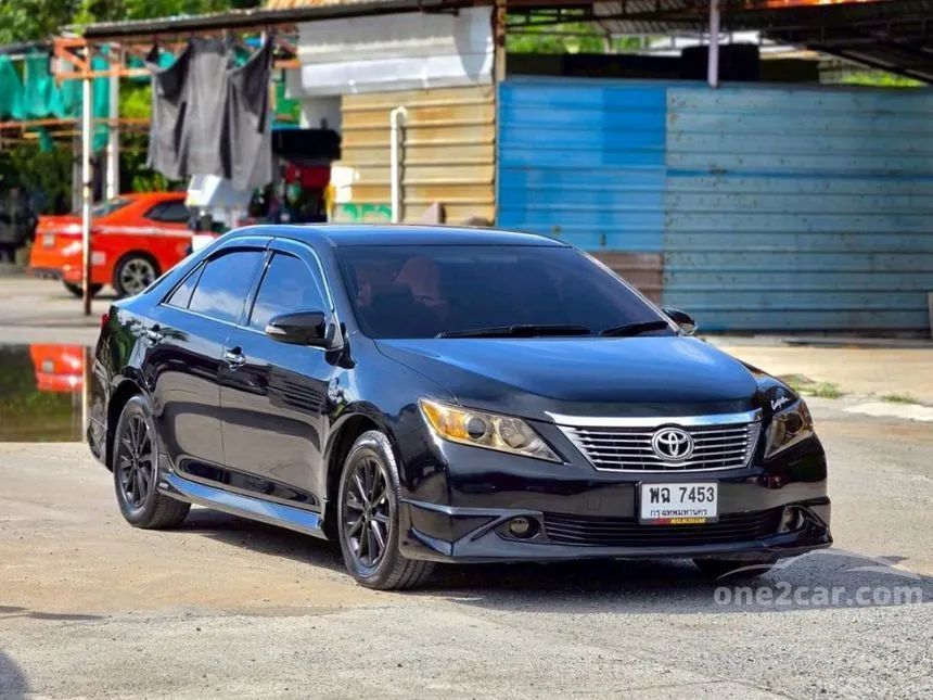 2014 Toyota CAMRY G Extremo Sedan