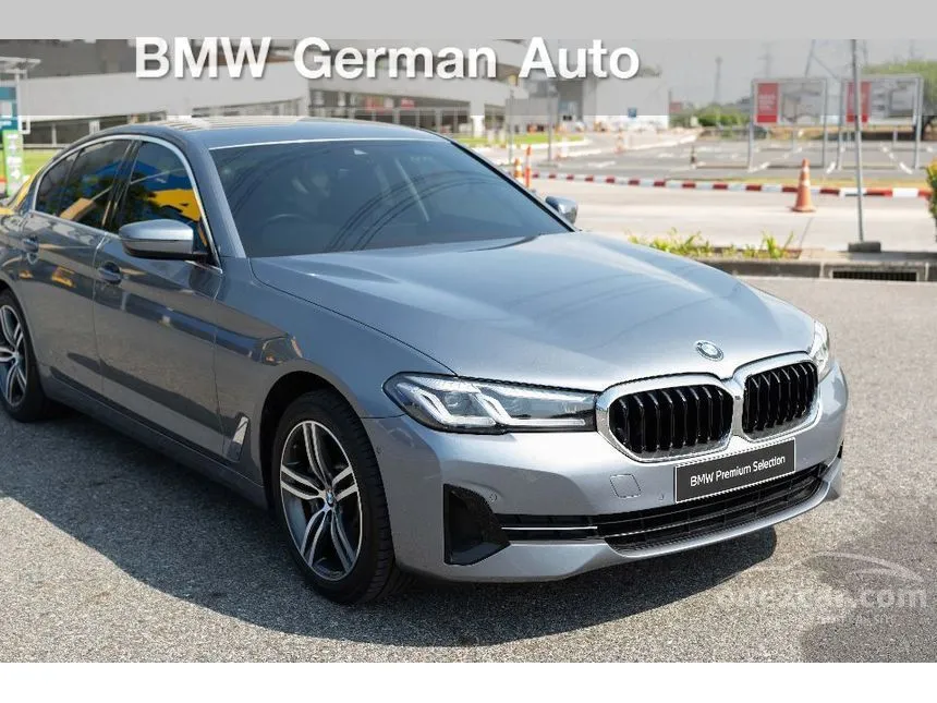 2022 BMW 530e Elite Sedan