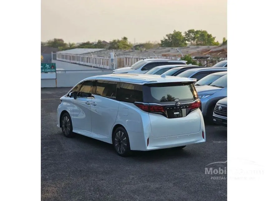 2024 Toyota Alphard G MPV