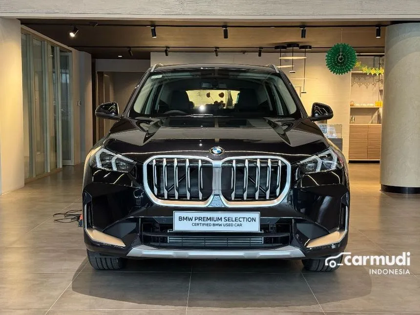 Jual Mobil BMW X1 2025 sDrive18i xLine 1.5 di DKI Jakarta Automatic SUV Hitam Rp 958.000.000