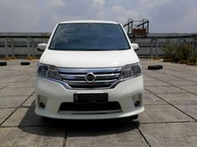 Nissan Serena 2.0 Hws Panoramic At 2014 Putih-Dp 45Jtan