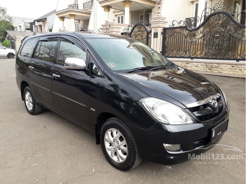 Jual Mobil  Toyota Kijang Innova  2005  V  2 0 di DKI Jakarta 