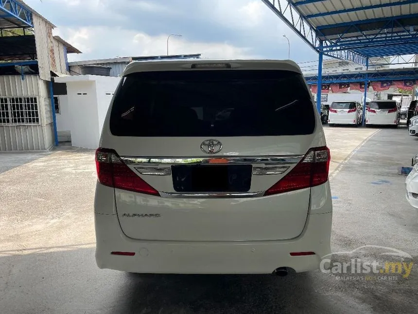 2015 Toyota Alphard G MPV