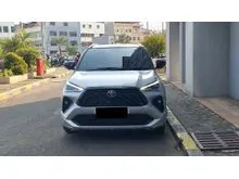 2023 Toyota Yaris Cross 1.5 S HV (2 Tone) with GR Parts Aero Pkg SUV [LOW KM]