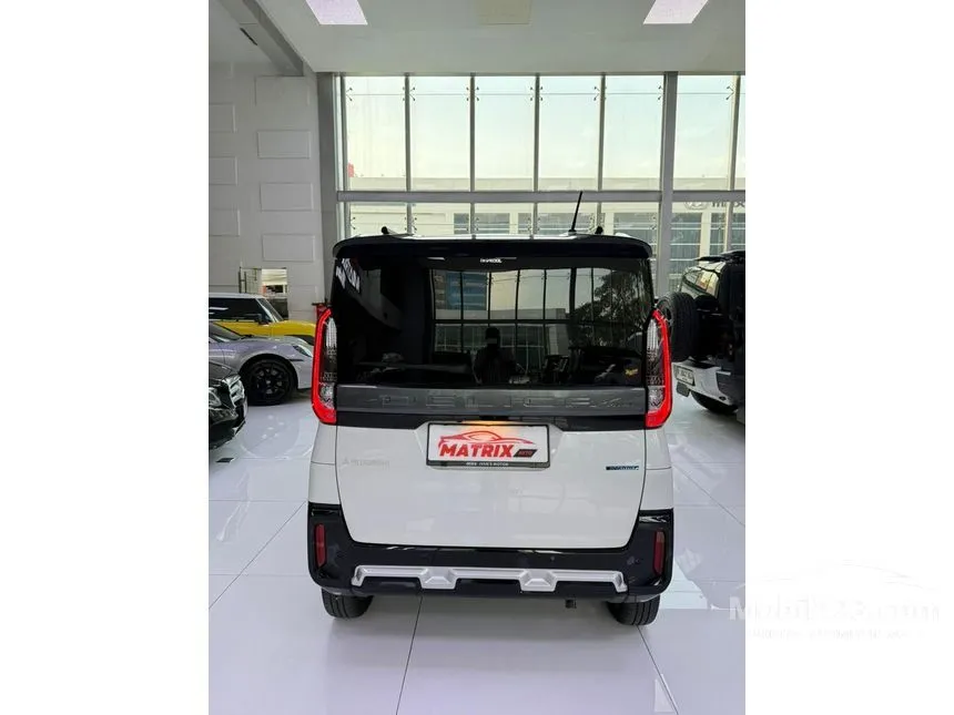 2025 Mitsubishi Delica Mini G Premium MHEV Micro car