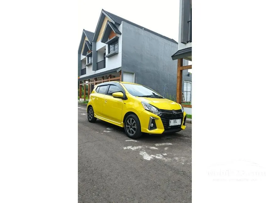 2021 Daihatsu Ayla R Hatchback