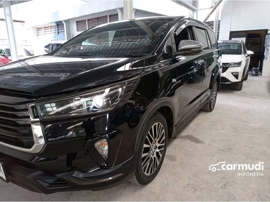 2020 Toyota Kijang Innova Venturer MPV