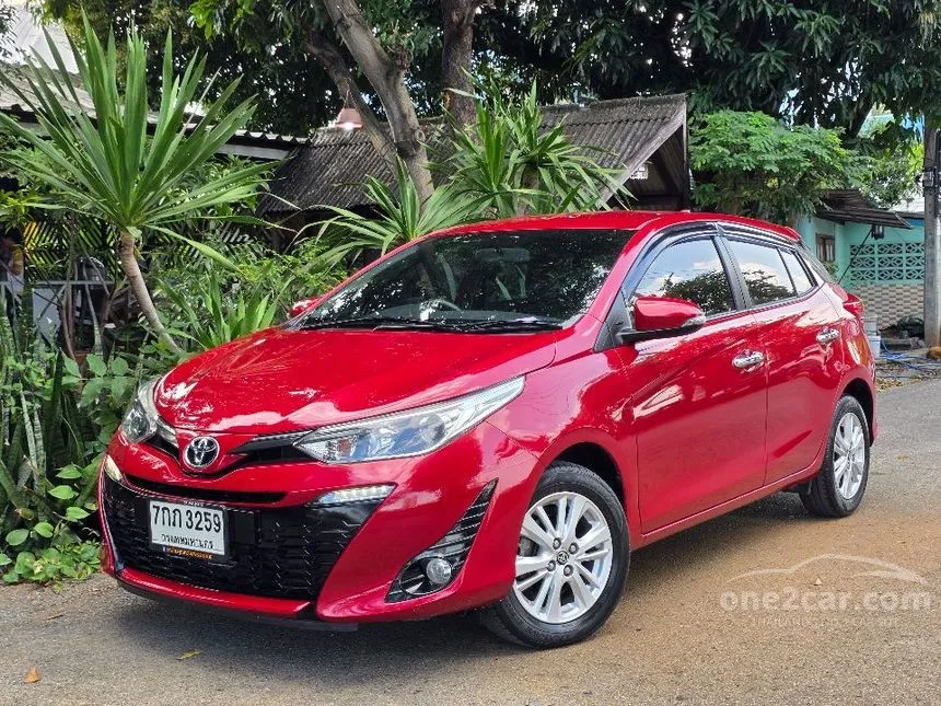 2018 Toyota YARIS G Hatchback