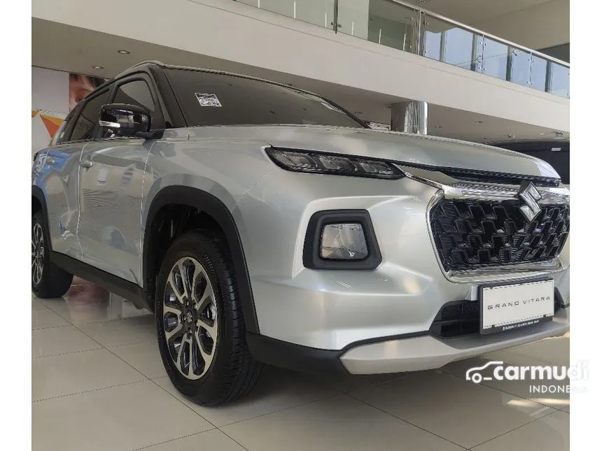 Jual Mobil Suzuki Grand Vitara 2024 MHEV GX Two Tone 1.5 di Banten Automatic SUV Silver Rp 311.900.000