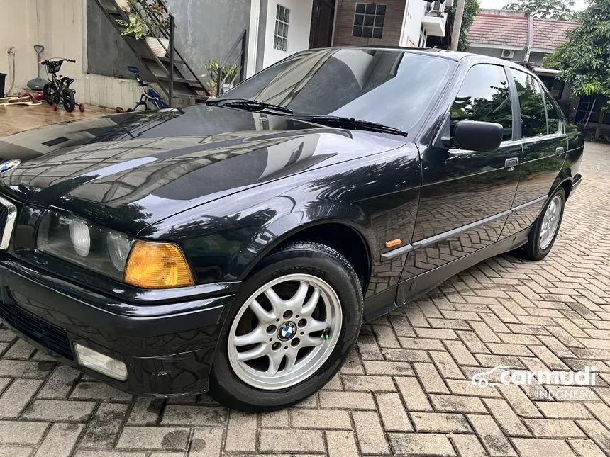 1997 BMW 318i E36 1.8 Manual Sedan