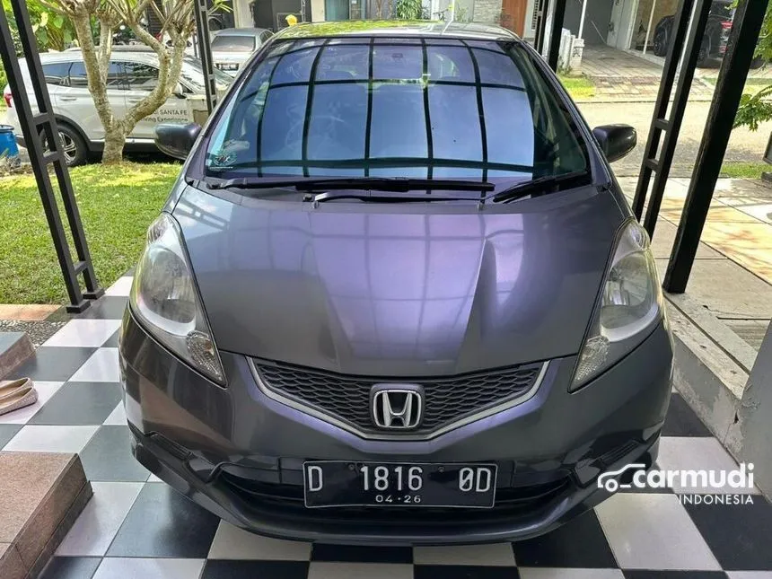 Jual Mobil Honda Jazz 2011 1.5 di Banten Manual Hatchback Silver Rp 115.000.000
