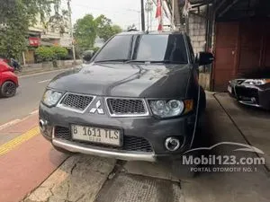 2012 Mitsubishi Pajero Sport 2.5 Dakar 4x2 SUV
