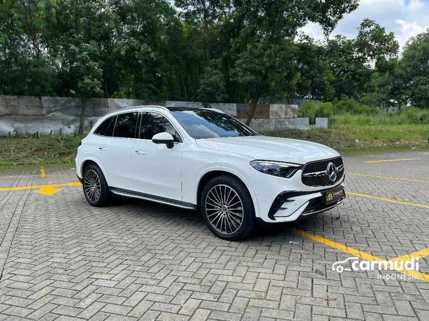 2023 Mercedes-Benz GLC300 AMG Line 4MATIC SUV
