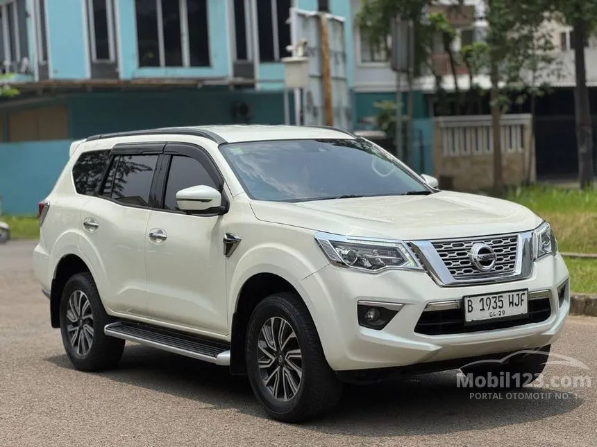 Jual Mobil Nissan Terra 2018 4x2 VL 2.5 di DKI Jakarta Automatic SUV Putih Rp 310.000.000