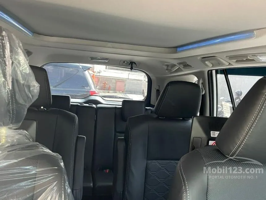2024 Toyota Kijang Innova Zenix Q HV TSS Modellista (Non Premium Color) MPV