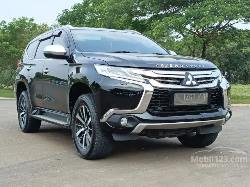 Jual Mobil Mitsubishi Pajero Sport 2019 Dakar 2.4 di Banten Automatic SUV Hitam Rp 425.000.000