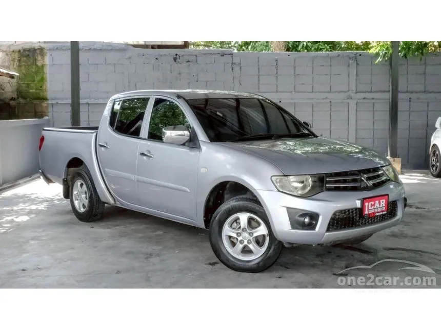 2012 Mitsubishi TRITON GLX Double Cab Pickup