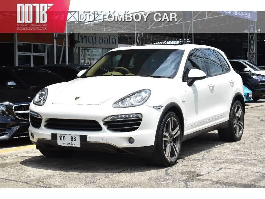 2011 deals porsche suv