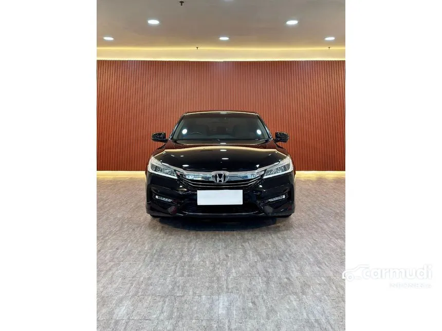 2016 Honda Accord VTi-L Sedan