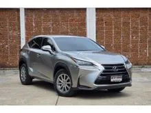 2015 Lexus IS300h 2.5 (ปี 13-26) Luxury Sedan