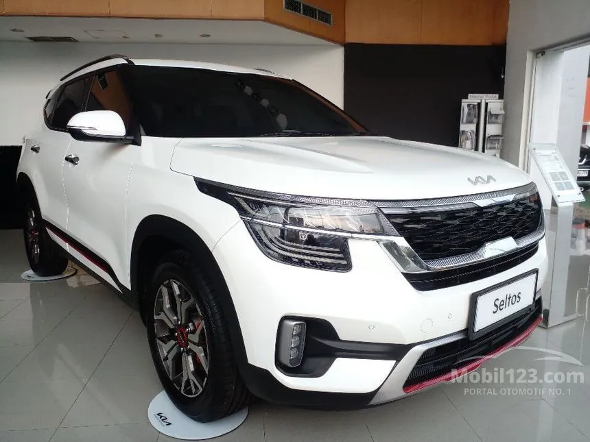 Jual Mobil KIA Seltos 2023 GT Line 1.4 di DKI Jakarta Automatic Wagon Putih Rp 386.000.000