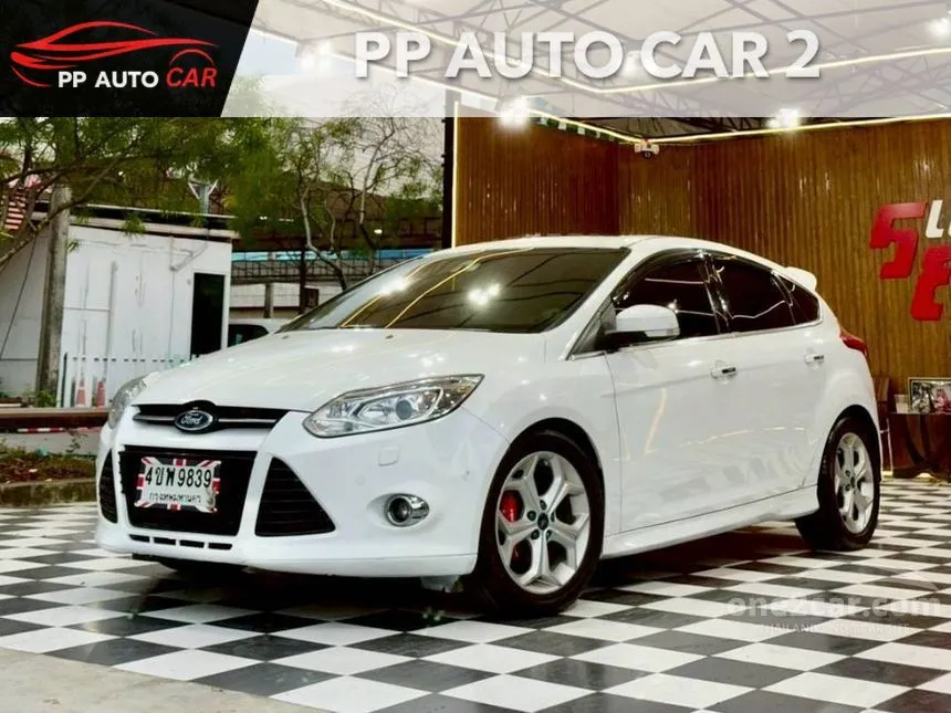 2013 Ford FOCUS Sport Hatchback