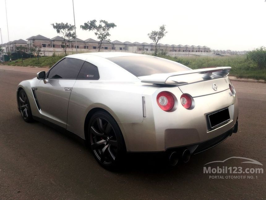 Jual Mobil  Nissan  GTR  2008 3 8 di Banten Automatic Sports  