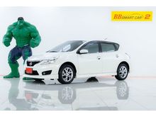 2015 Nissan Pulsar 1.6 (ปี 12-16) SV Hatchback