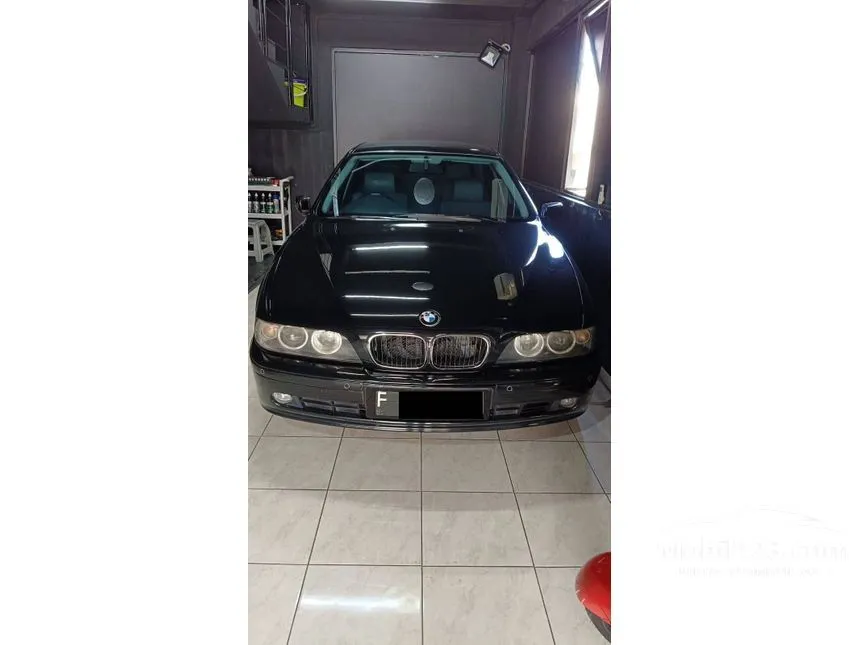 Jual Mobil BMW 520i 2003 2.2 di Jawa Barat Automatic Sedan Hitam Rp 113.000.000