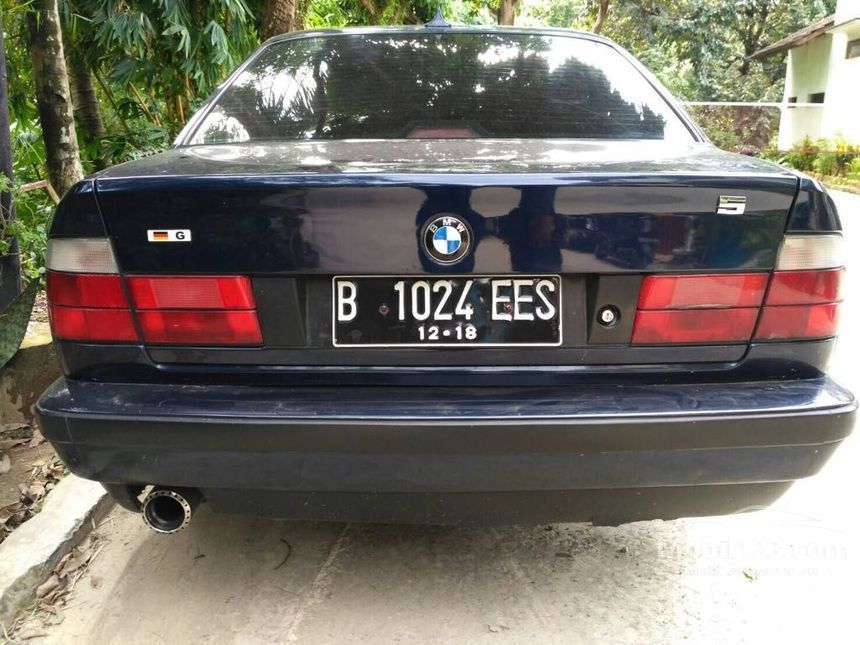 1993 BMW 520i E34 2.0 Manual Sedan