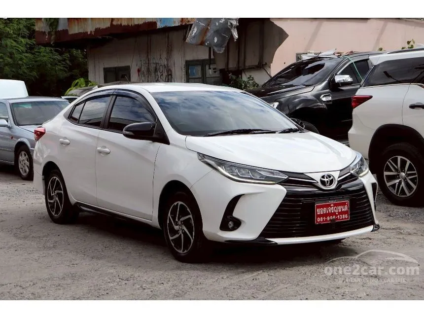 2021 Toyota Yaris Ativ Entry Sedan