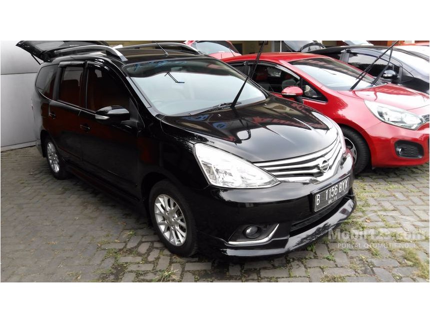 Jual Mobil  Nissan  Grand  Livina  2014 Highway Star 1 5 di 