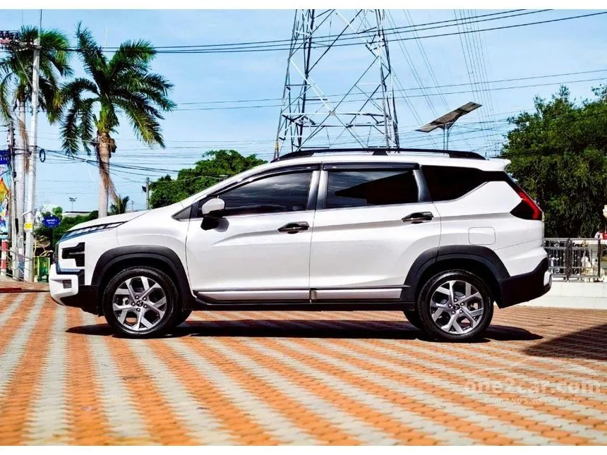2023 Mitsubishi Xpander Cross Wagon