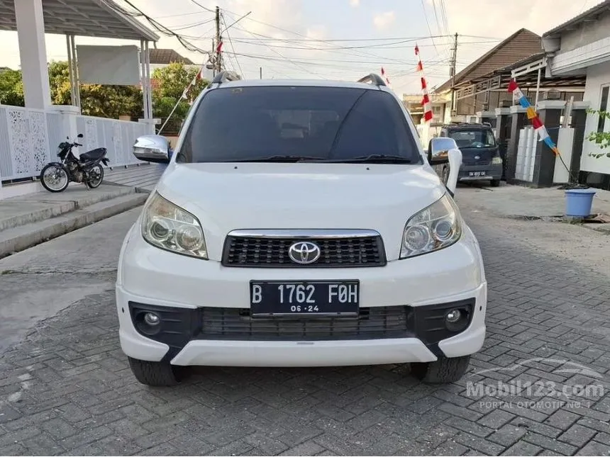 Jual Mobil Toyota Rush 2014 S 1.5 di Kalimantan Selatan Manual SUV Putih Rp 168.000.000