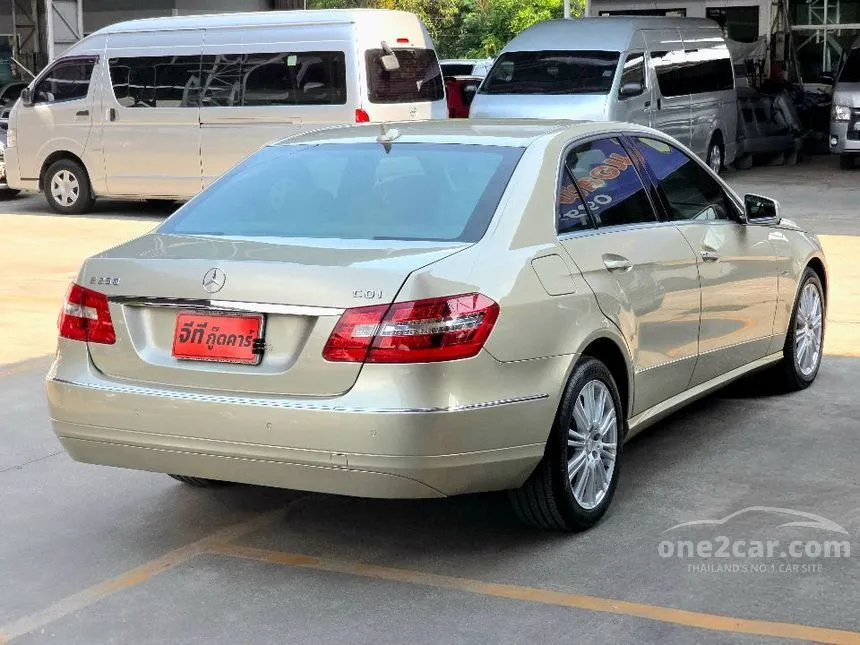 2013 Mercedes-Benz E250 Elegance CDI BlueEFFICIENCY Sedan
