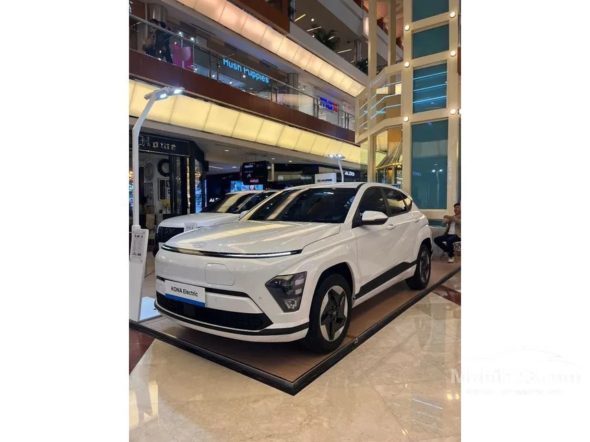 Jual Mobil Hyundai Kona 2024 Electric Prime Long Range di DKI Jakarta Automatic Wagon Putih Rp 560.000.000