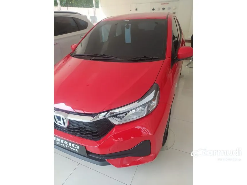 Jual Mobil Honda Brio 2024 E Satya 1.2 di Jawa Barat Automatic Hatchback Merah Rp 120.000.000