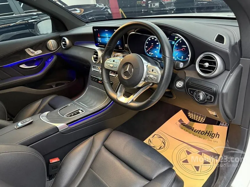 2022 Mercedes-Benz GLC200 AMG Line SUV
