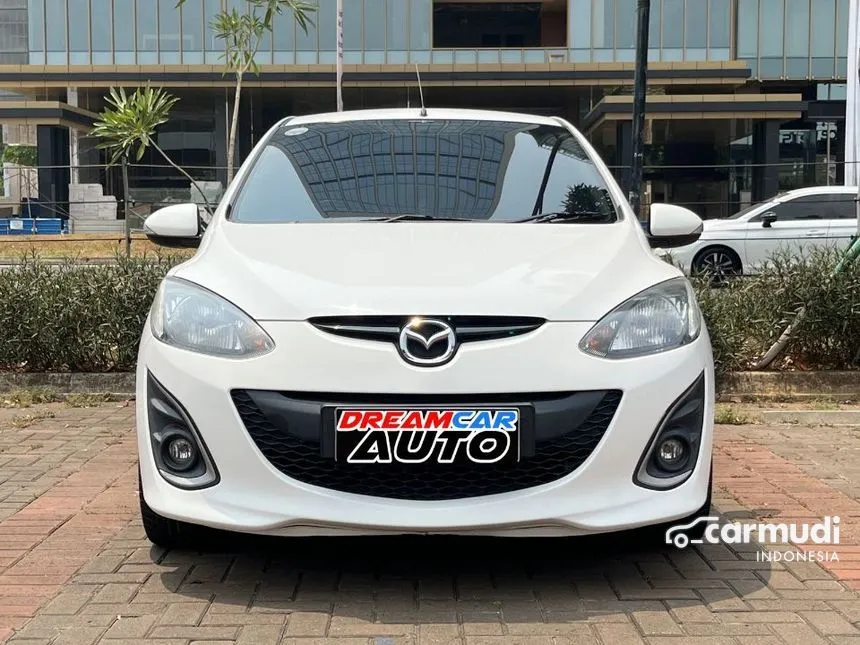 2014 Mazda 2 V Hatchback