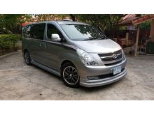 2011 Hyundai H-1 2.5 (ปี 08-16) Maesto Executive Van AT