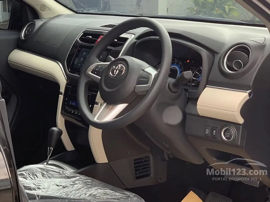 2025 Toyota Rush G SUV