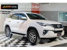 2018 Toyota Fortuner 2.4 (ปี 15-18) V SUV