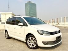VW Touran TSI NIK.2012 Putih Berseri (Cash n Kredit SAMA)
