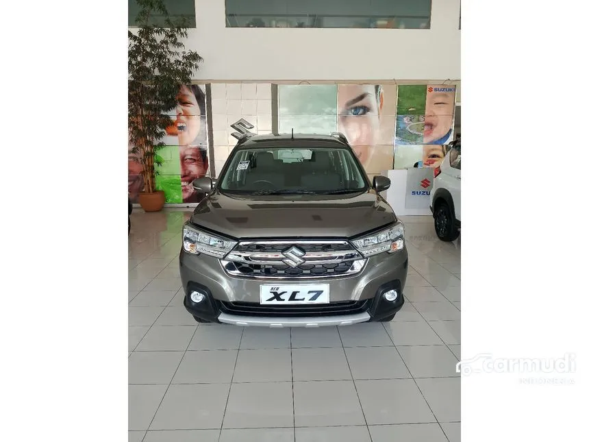 2025 Suzuki XL7 Zeta SUV