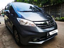 Honda Freed S 2014 bukan sienta jazz