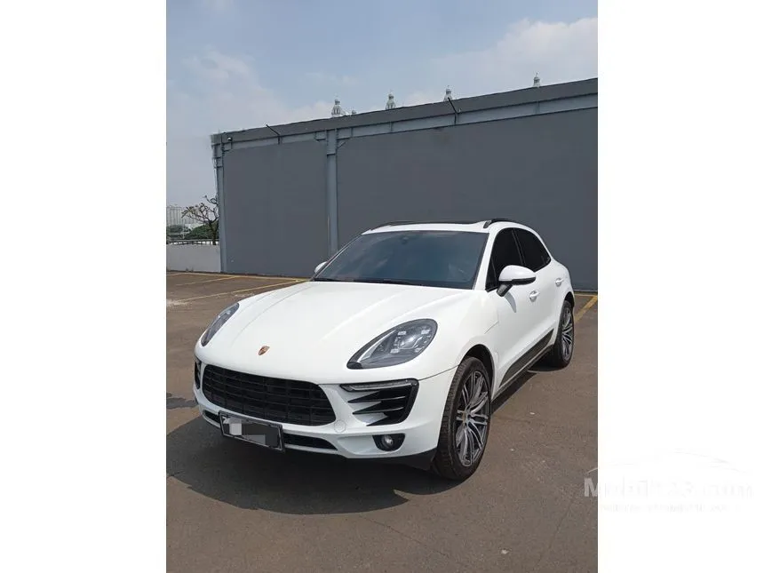 2017 Porsche Macan SUV