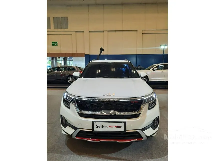 Jual Mobil KIA Seltos 2023 E 1.4 di DKI Jakarta Automatic Wagon Putih Rp 406.500.000