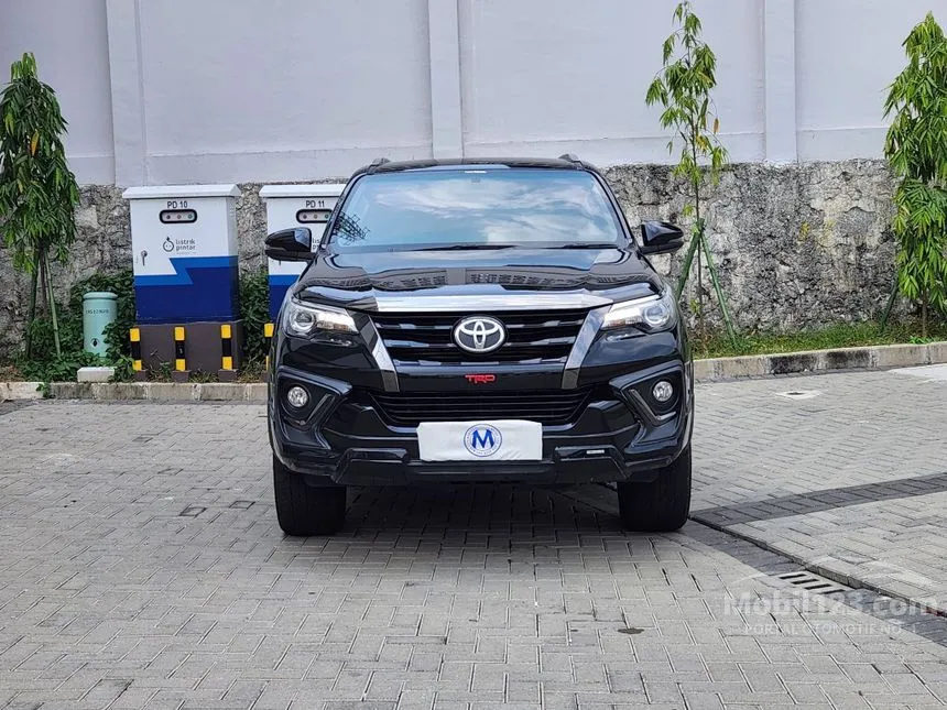 2021 Toyota Fortuner VRZ TRD 4X2 SUV